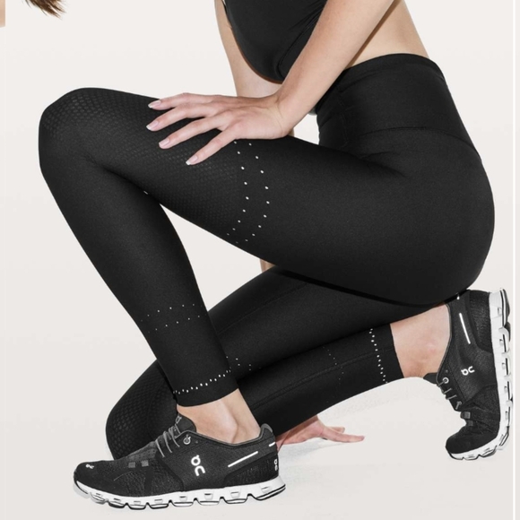 lululemon athletica Pants - Lululemon Zoned In Tight *27" in Black